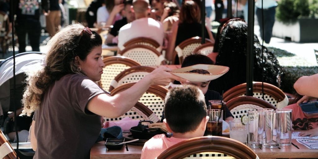 U.S. consumer credit growth accelerates in March