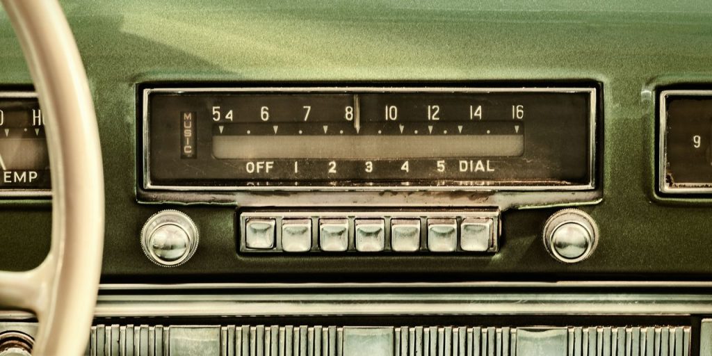 AM Car Radio Isn’t Dead. Ford and Congress Want to Save It.