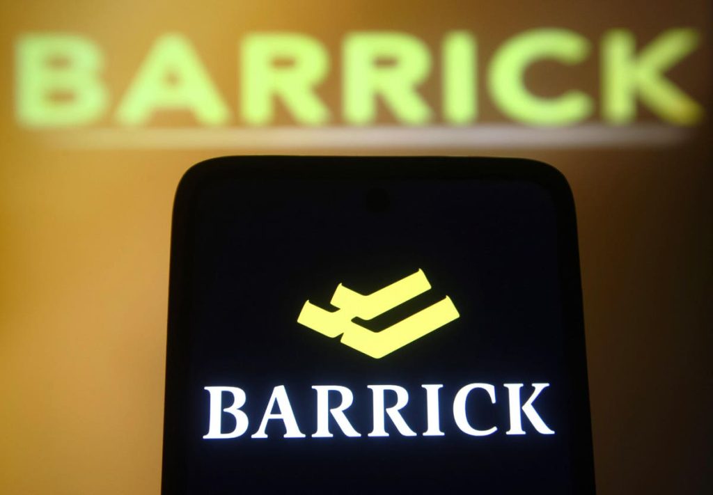Why Barrick Stock Is Underperforming Despite Strong Gold Prices