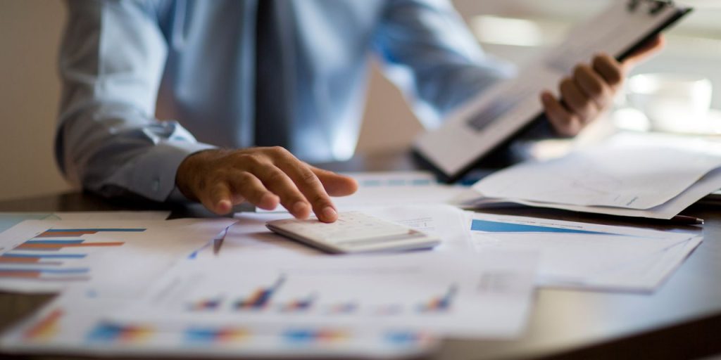 No sign of a credit crunch: Banks lend more money and deposits rise, too