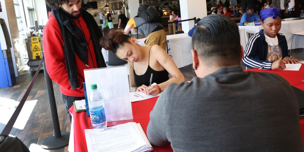 Noncompete clauses could violate federal labor law, NLRB’s top lawyer says