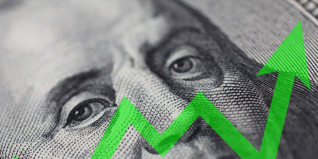 Americans expect inflation to stay painfully high. That’s good news for stocks.