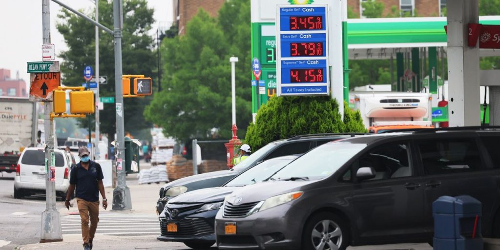 Waller says bank failures may influence Fed on how much to raise interest rates