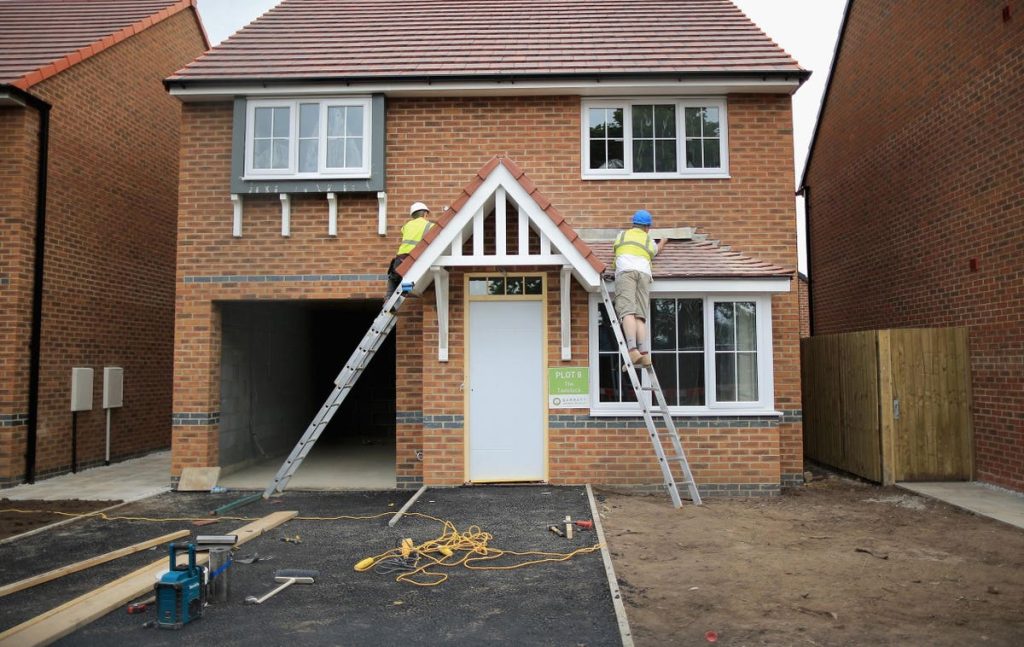 Berkeley Shares Fall 2% Following Trading Update As Inflation Data Hits Housebuilders