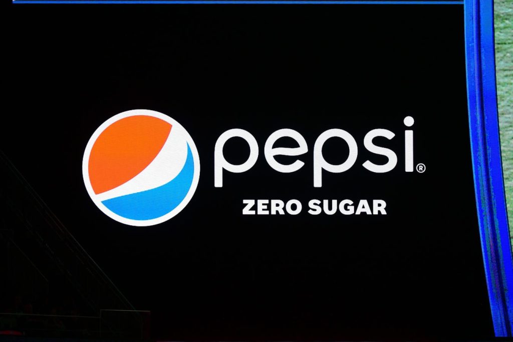 Which Is A Better Beverage Pick – PepsiCo Stock Or KDP?