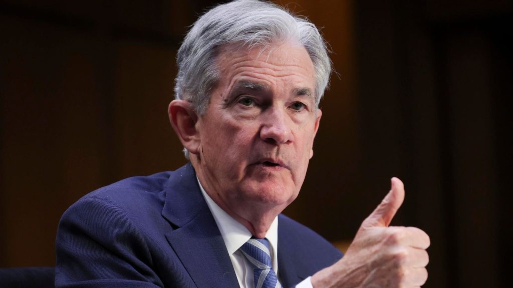 Cash In With These 300%+ Dividend Growers As Powell Talks Tough