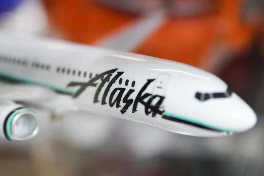 Should You Buy Or Avoid Alaska Air Stock At $52?