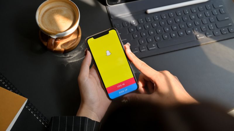 Snapchat+ gains 4 million paying subscribers in its first year