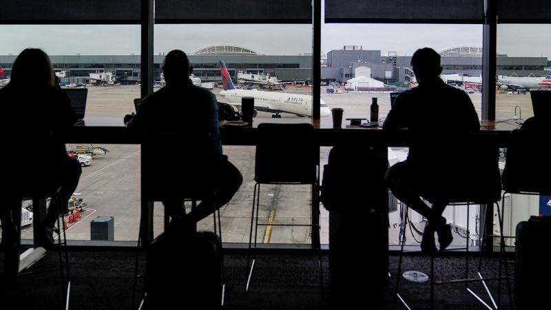 Deadline for airline 5G retrofits could add to travel woes this July 4 holiday