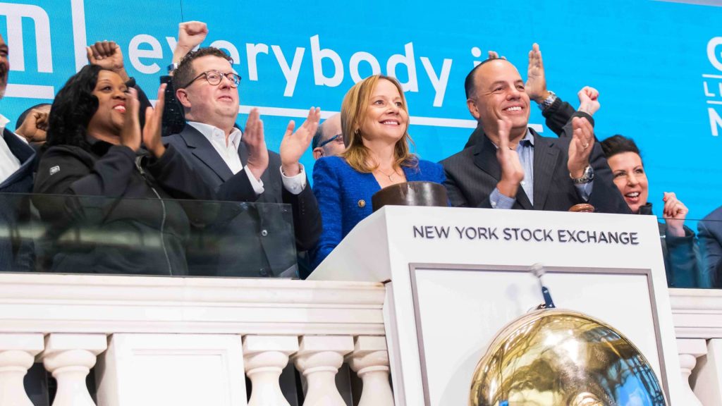 General Motors raises full-year guidance, announces deeper cost-cutting