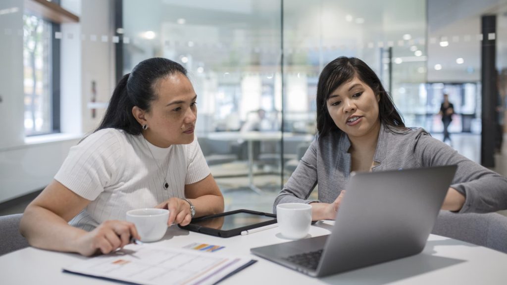 Avoid these 5 money red flags if you want to grow your wealth