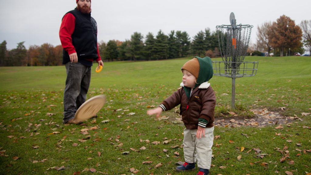 How to find the easiest side hustle for you, says 27-year-old who’s tried dozens and brought in nearly $700K last year