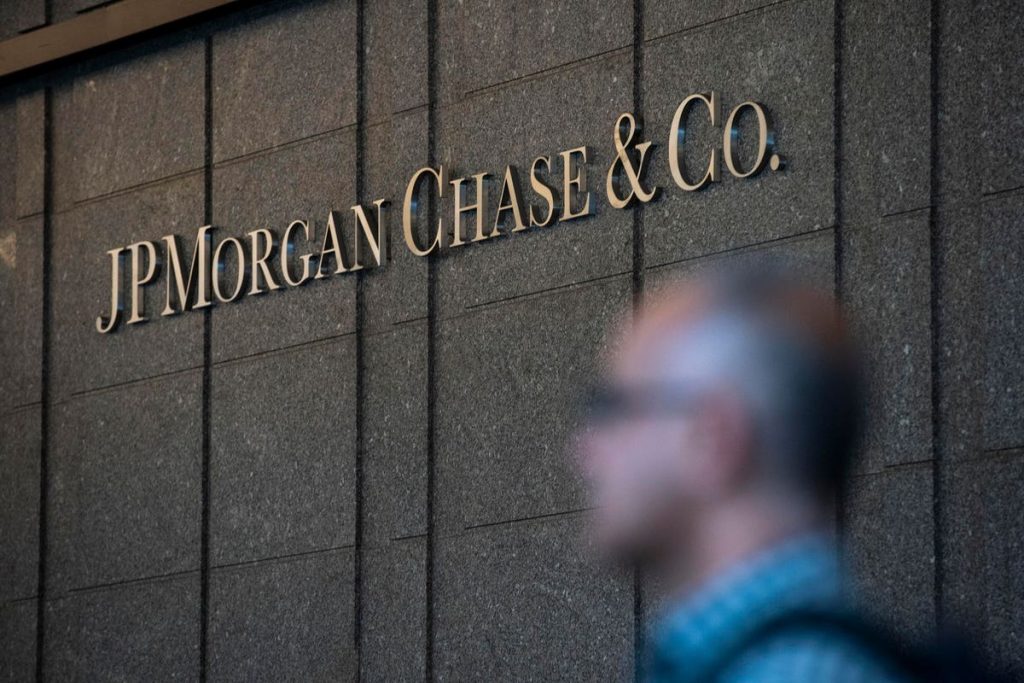 What To Expect From JPMorgan Stock?