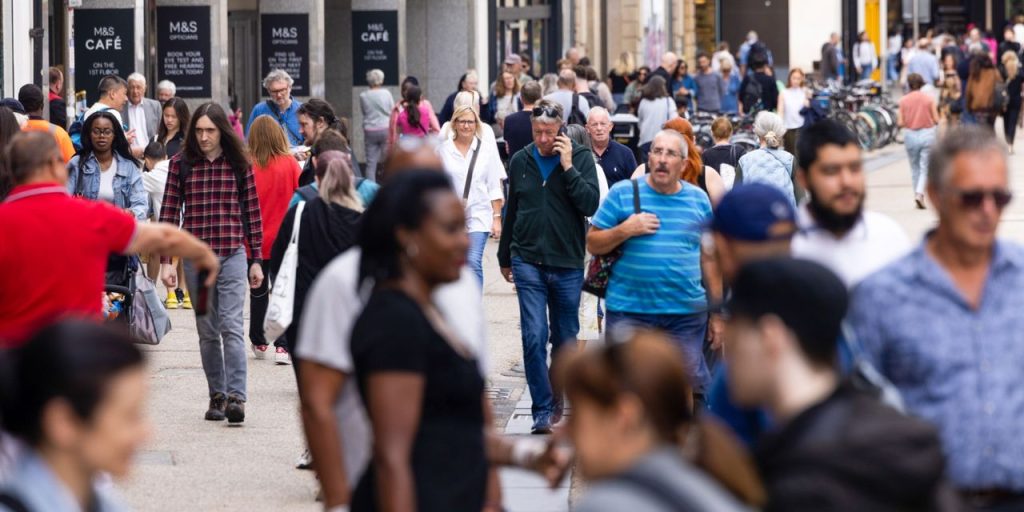 The British Economy Looks Ugly. Investors, Now’s the Time to Strike.