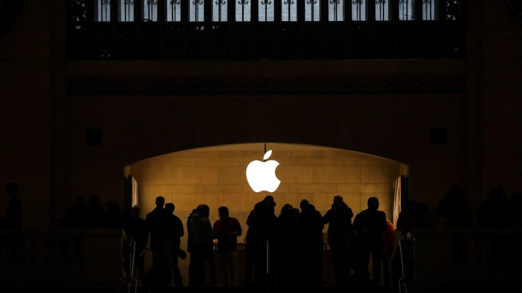 Apple And Nvidia’s Losses This Week Hit $250 Billion