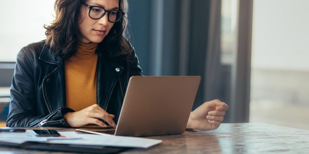 The ‘housing market appears to be stuck,’ as mortgage rates stay over 7%