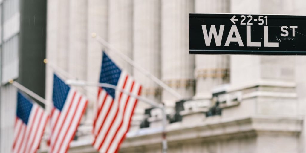 Arm, Norwegian, Carnival, HP Inc., Semtech, Etsy, AT&T, and More Market Movers