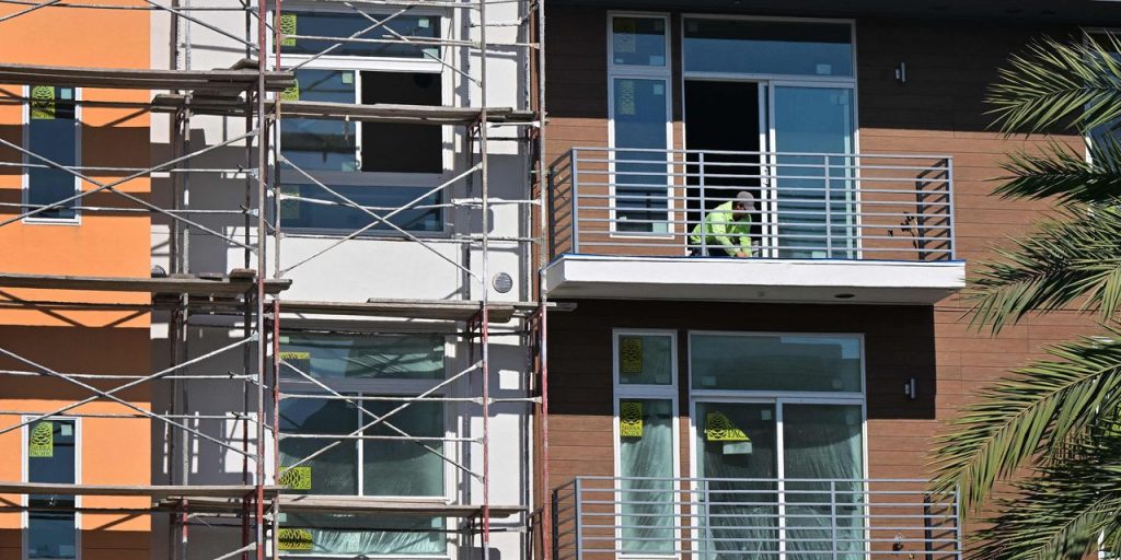 Builder confidence index falls to five-month low amid high mortgage rates