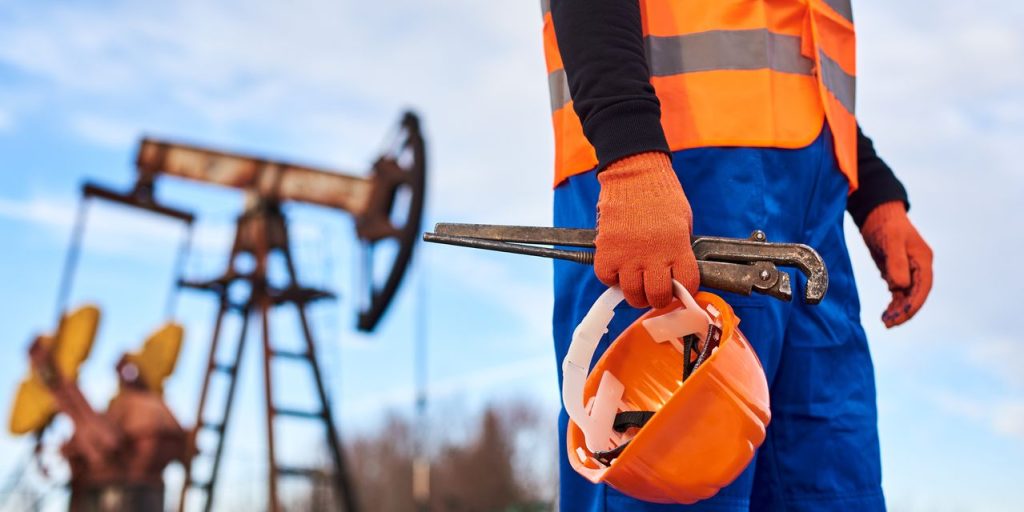 ‘We’re not in there for the next 20%, we’re in there for the next 300%.’ Two veteran managers on a neglected asset.