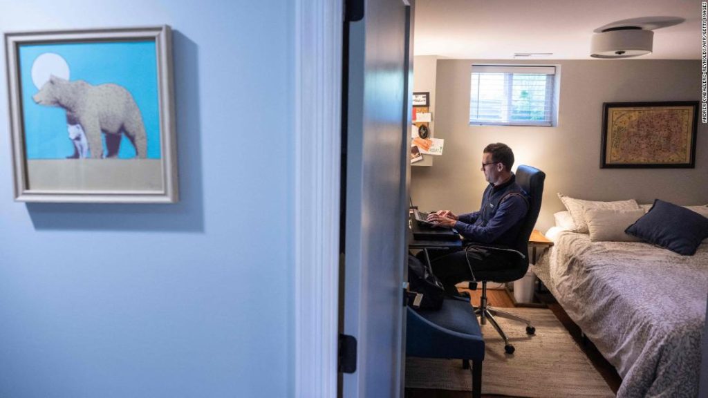 More remote workers are willing to move in order to find affordable housing