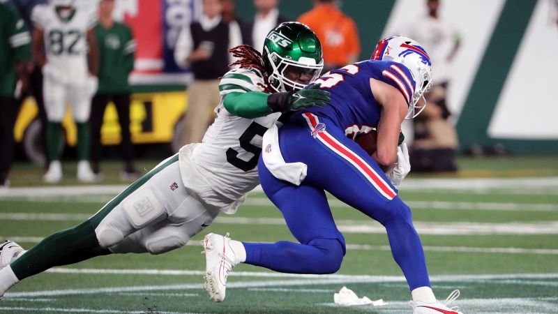 ABC adds 10 more ‘Monday Night Football’ games to help plug the hole left by Hollywood strikes