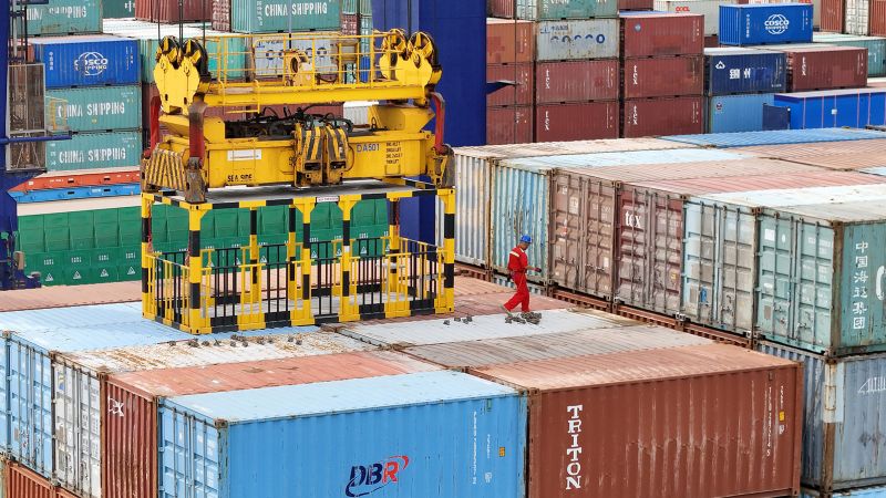 Trade between Russia and China is booming so much that shipping containers are ‘piling up’