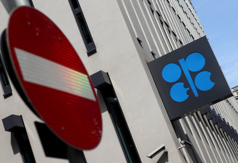 OPEC sticks to oil demand growth view citing resilient economy