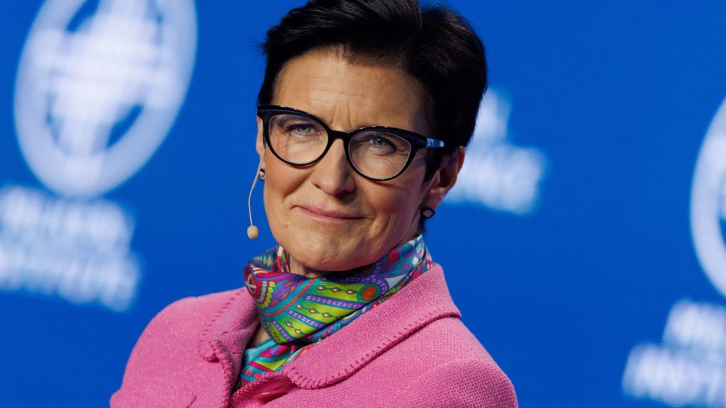 Citigroup stock rises slightly on better-than-expected revenue for the third quarter