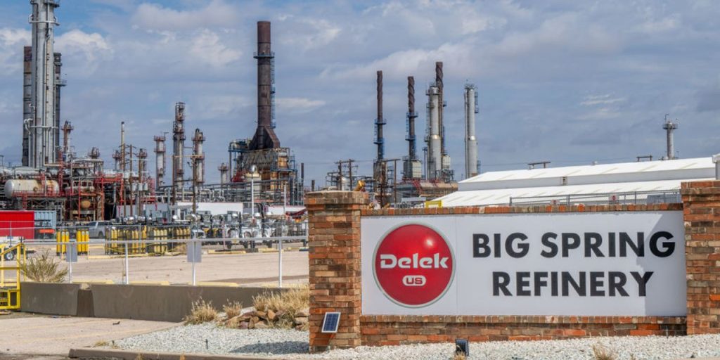 U.S. producer price inflation comes in a little hotter in September, highest annual rate in five months