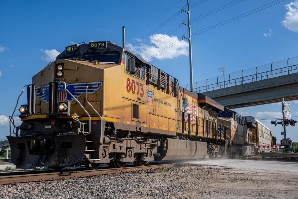 What To Expect From Union Pacific’s Q3 After Stock Up Only 2% This Year?