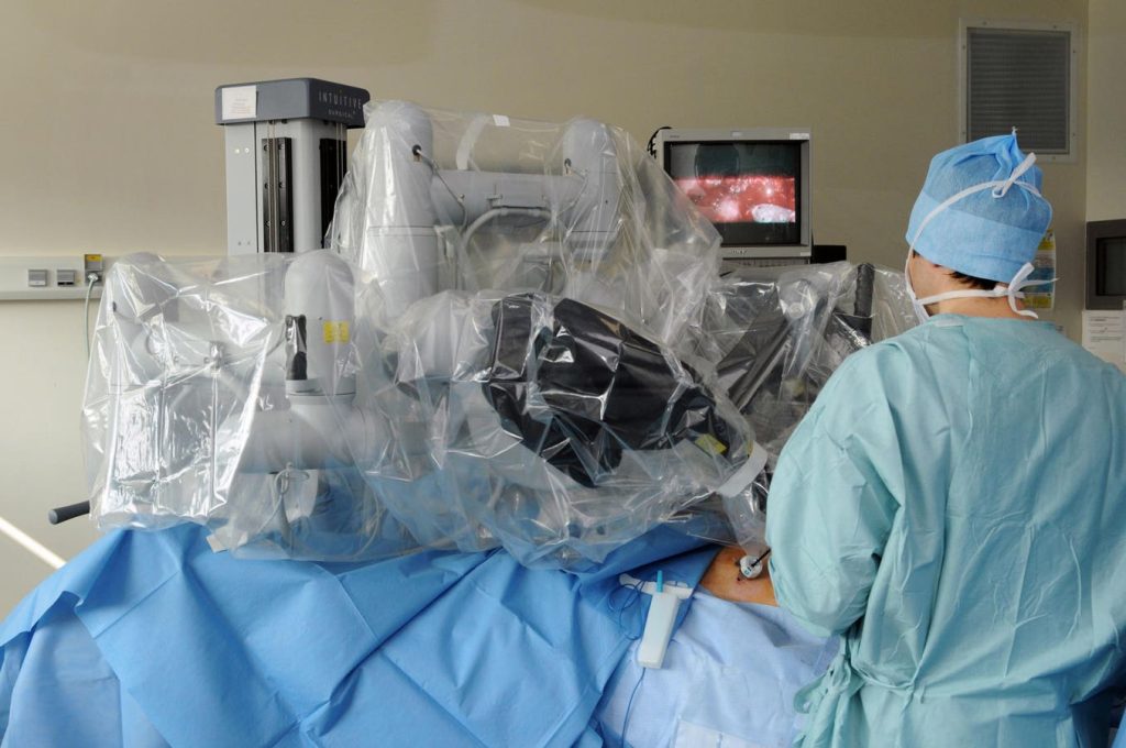 Is Intuitive Surgical Stock A Pick After A 9% Fall In A Month Amid Mixed Q3?