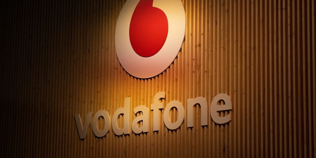 Vodafone shares rise on report $5.3 billion Spain stake sale nearing