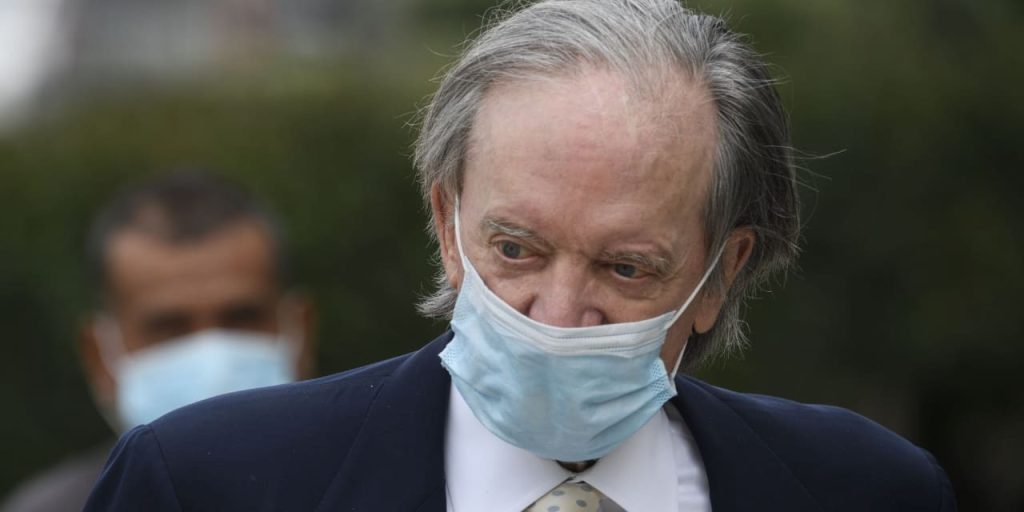 Former bond king Bill Gross is skeptical about Fed finding ‘magic’ level of interest rates to fight inflation