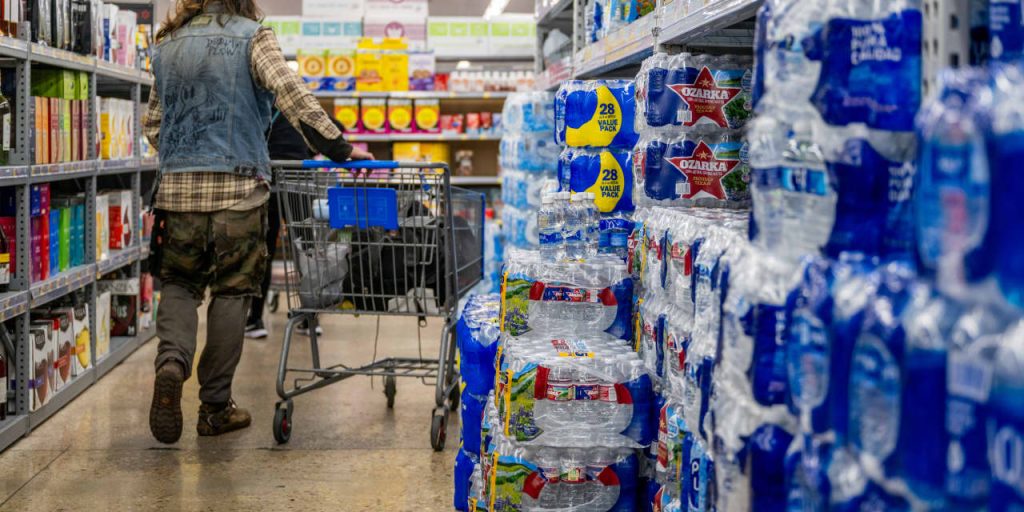 Consumer sentiment jumps to highest level since July 2021