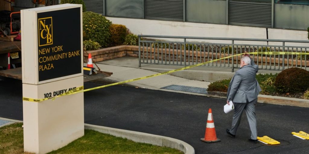 NYCB Insiders Are Buying Up the Battered Stock